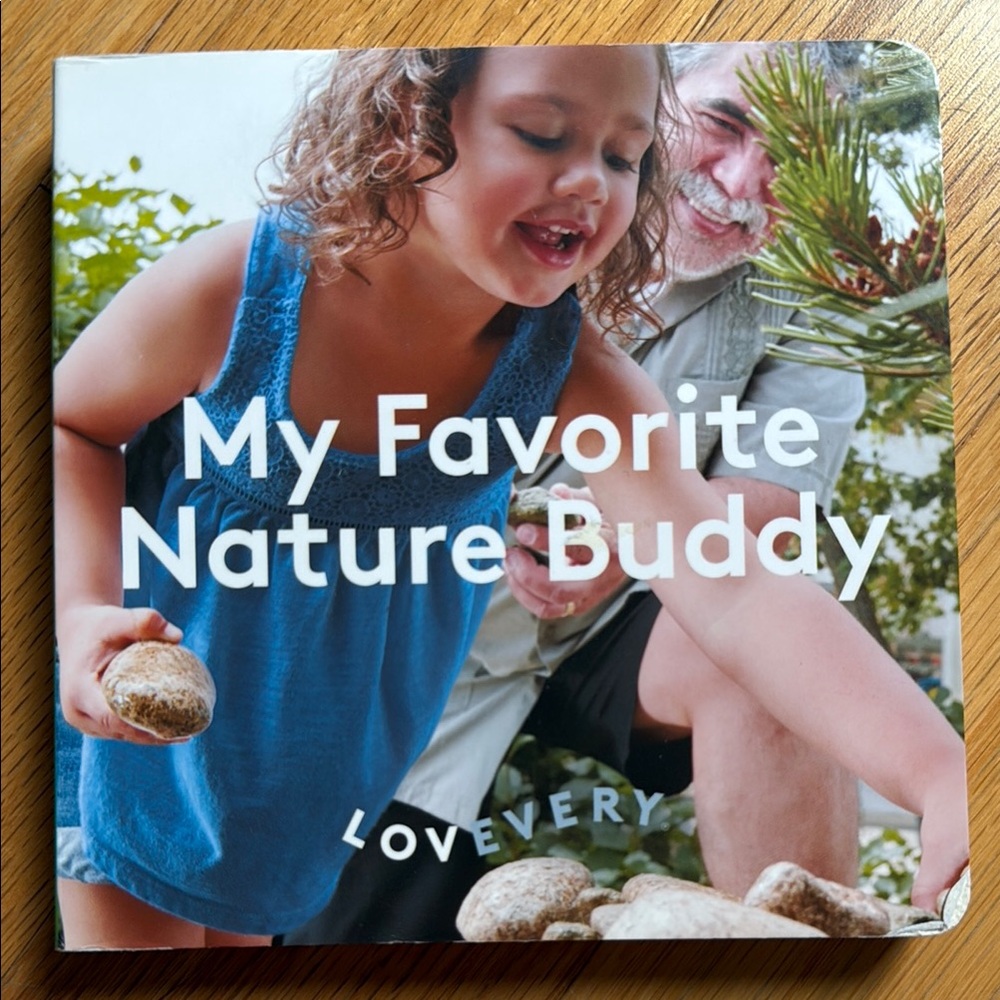 LOVEVERY My Favorite Nature Buddy Board Book